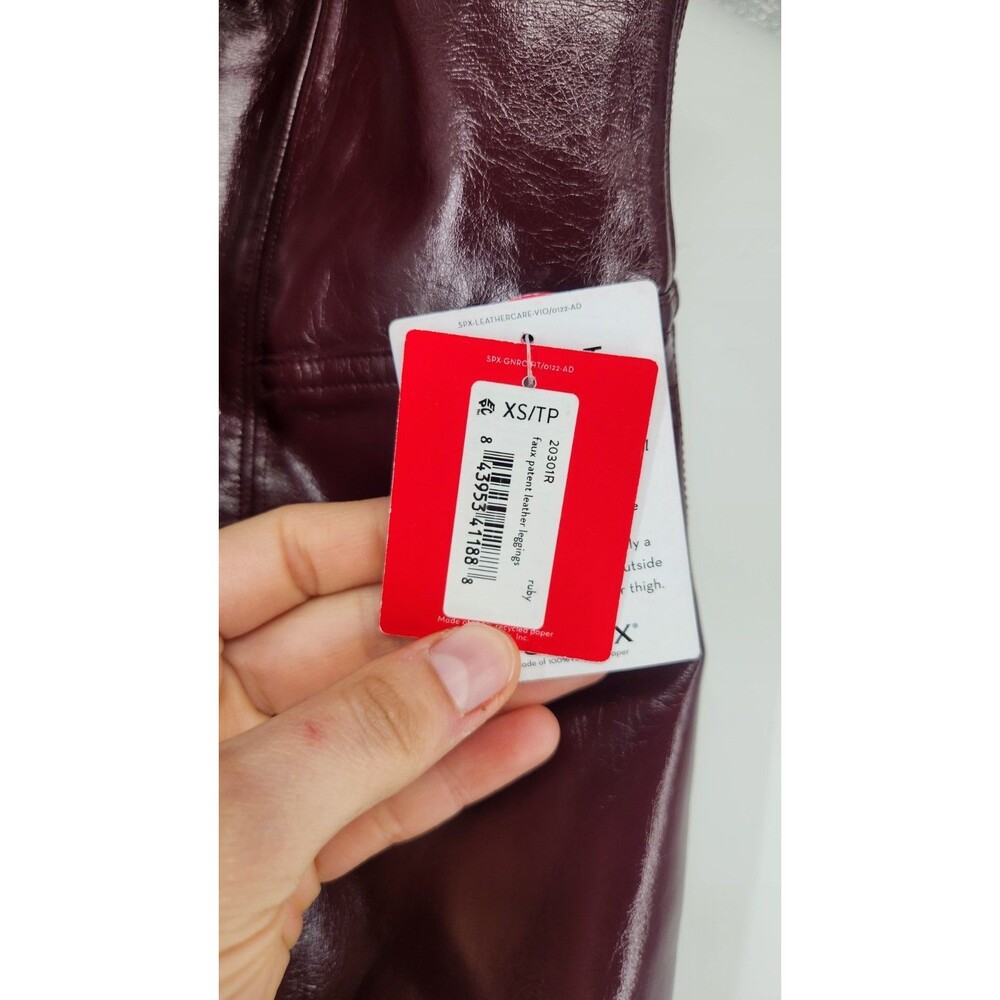 Spanx XS Ruby Red Faux Patent‎ Leather Leggings NWT - Picture 5 of 11